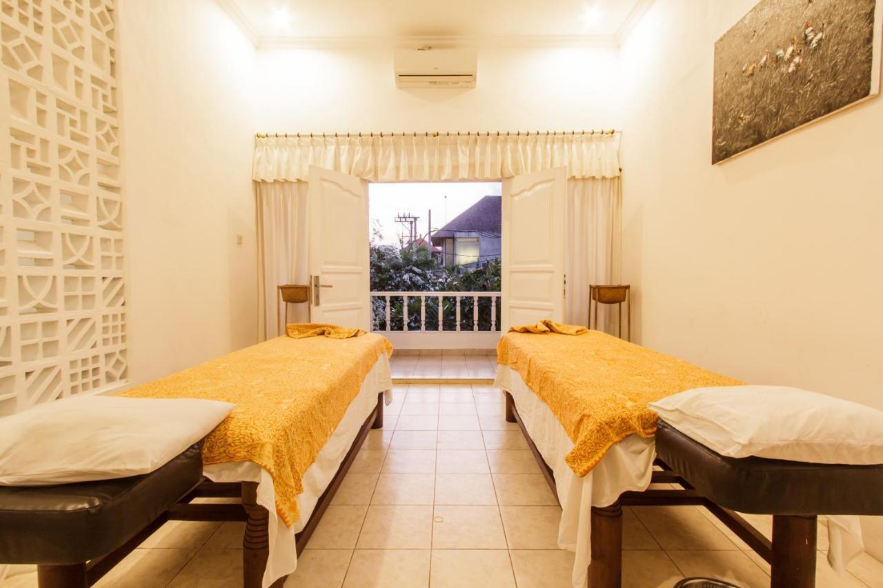 Bening Hut And Hotel Seminyak (Bali)