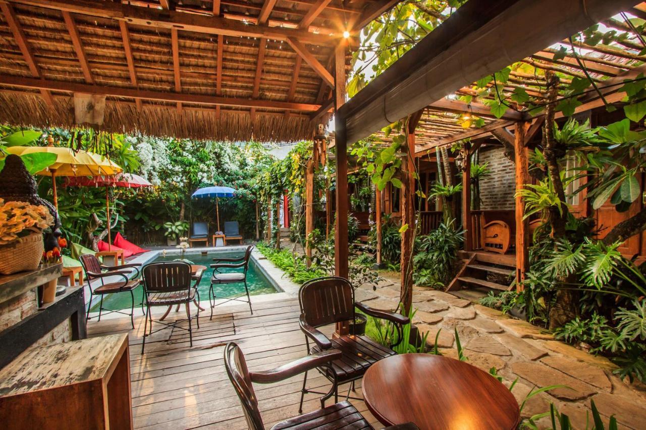 Bening Hut And Hotel Seminyak (Bali)