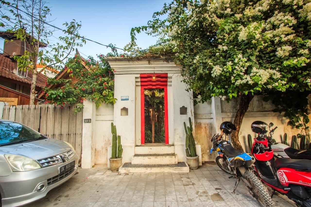 Hotel Bening Hut And Seminyak (Bali)