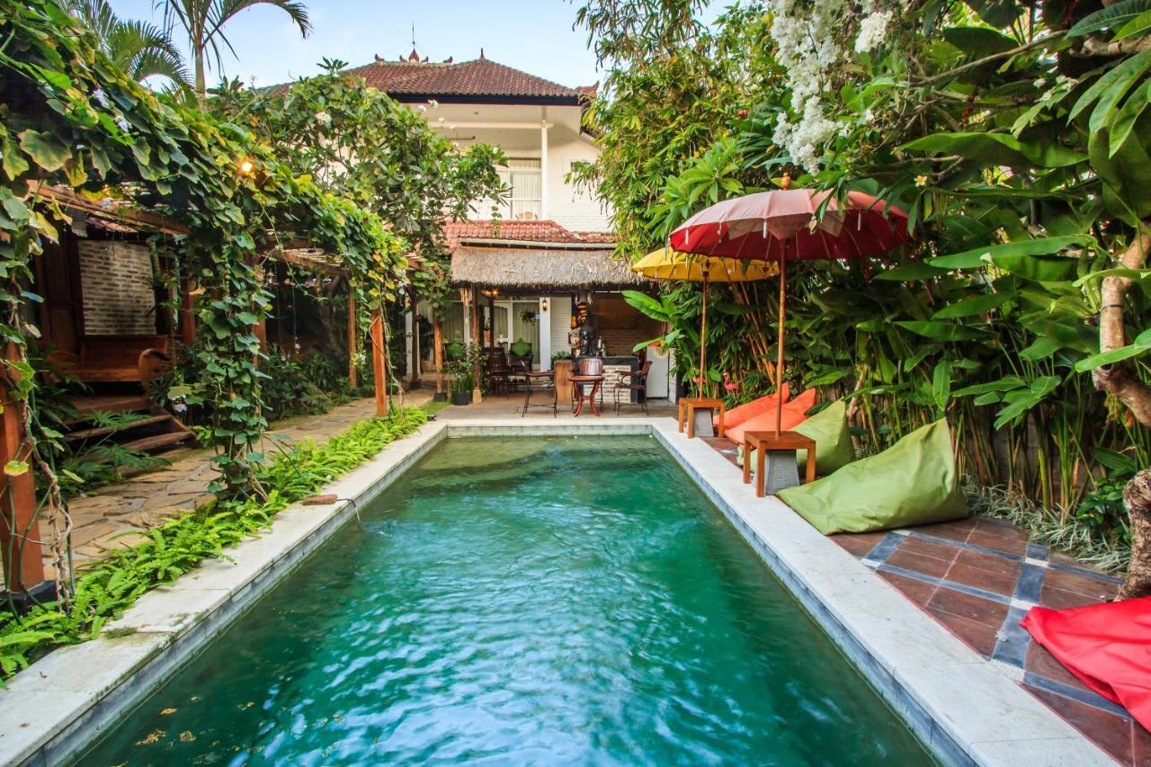 Bening Hut And Hotel 3*